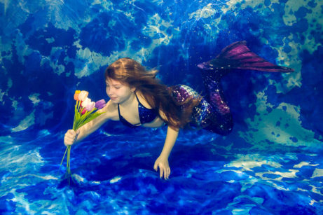 Focení pod vodou v kostýmu mořské panny